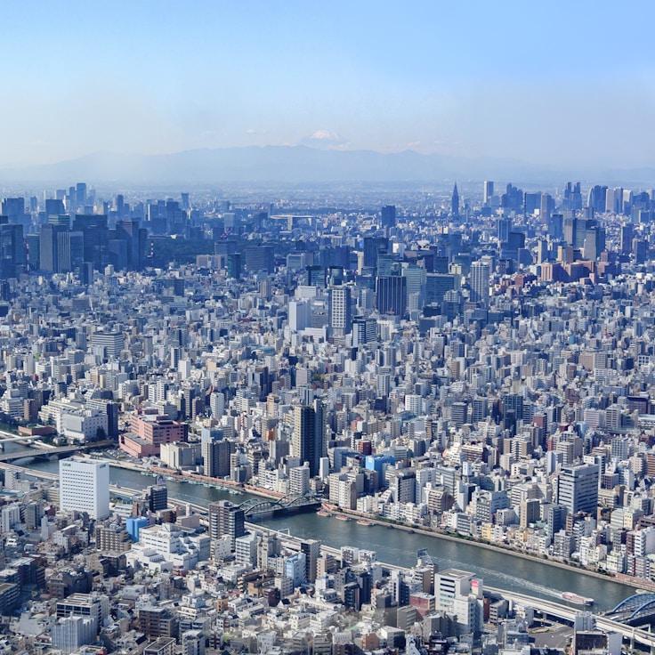 Parents evaluating schools in United States